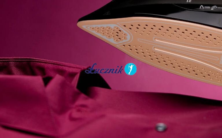 Napařovací žehlička SI-920 Lucznik (2200W)